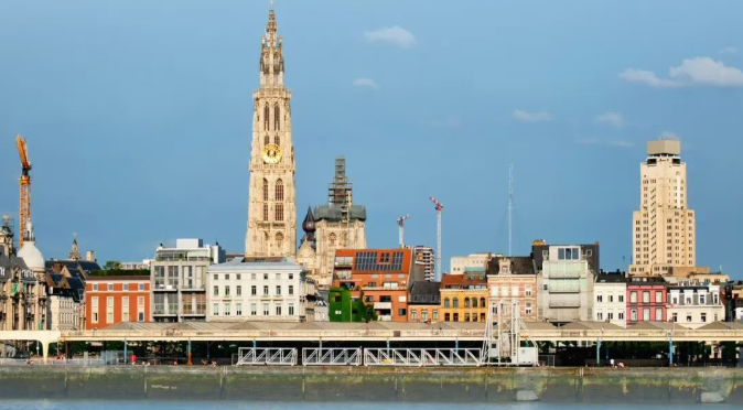 Skyworth Auto debuteert op Busworld Europe 2025